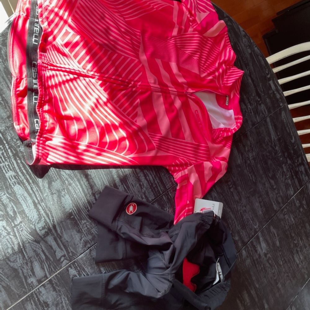 Women’s Castelli cycling shorts and jersey.